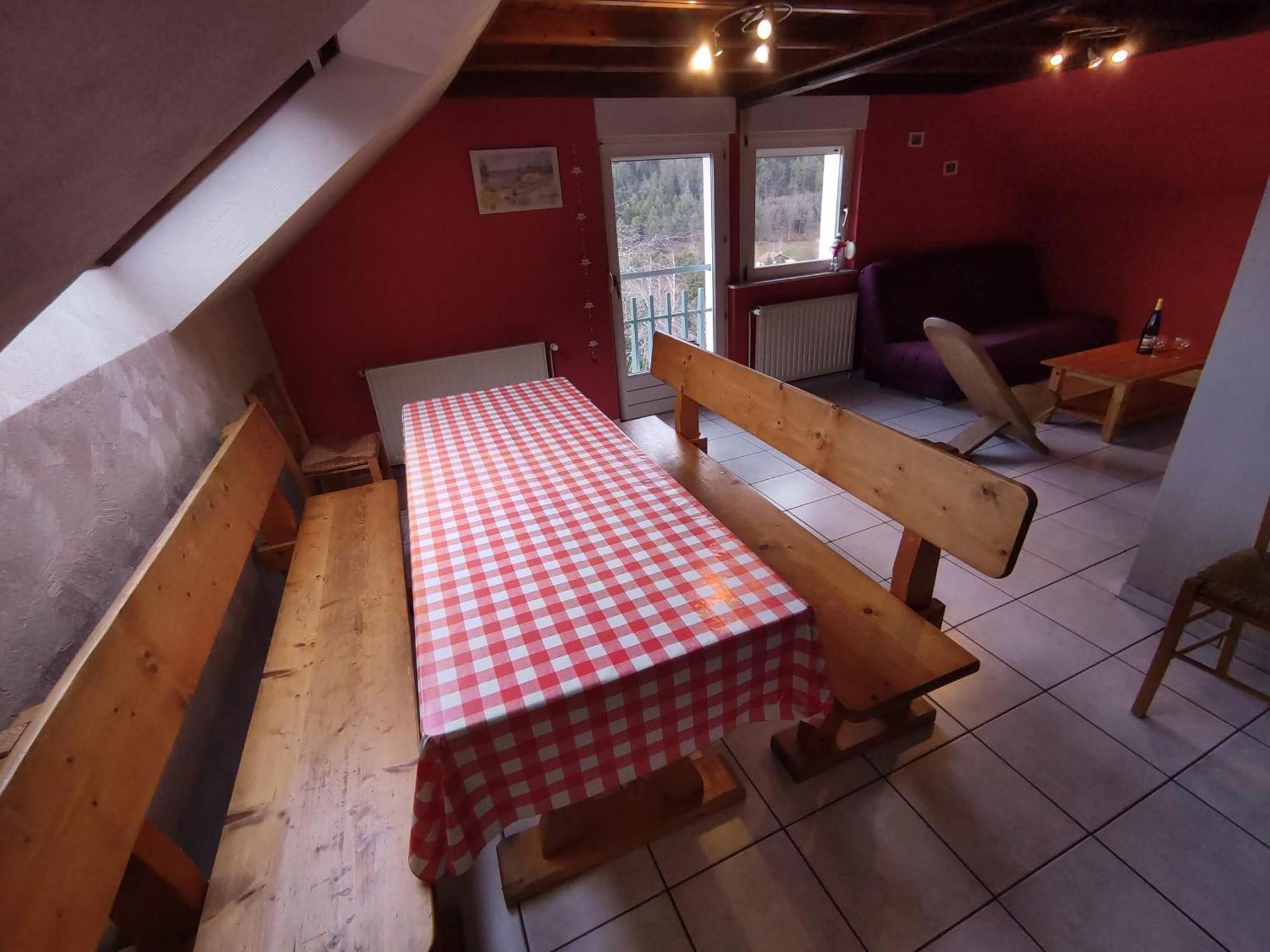 A L'Oree Du Bois Dommartin-les-Remiremont Bilik gambar
