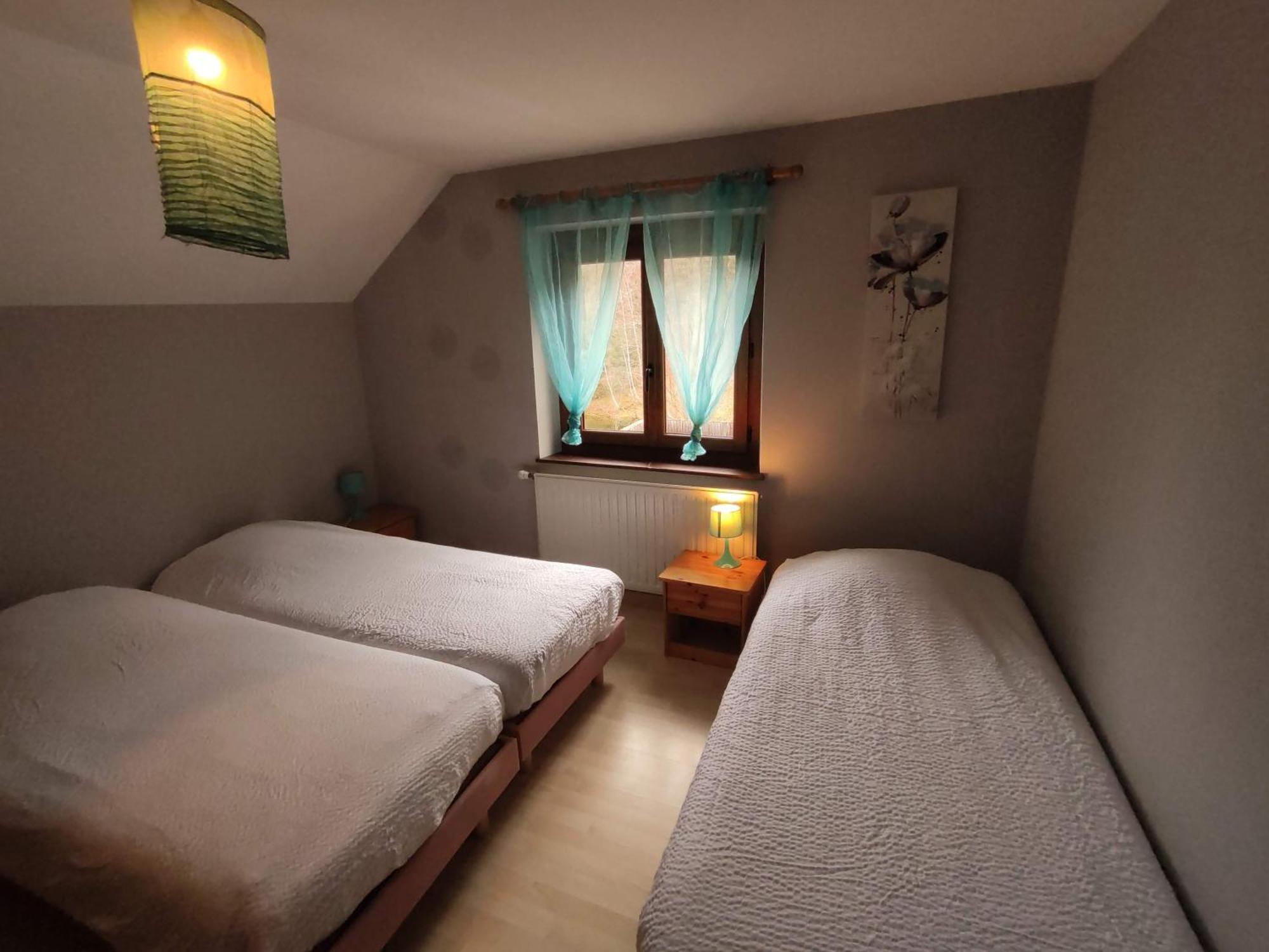 A L'Oree Du Bois Dommartin-les-Remiremont Bilik gambar